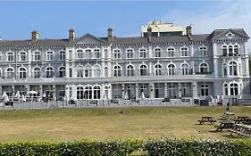 Royal Grosvenor Hotel